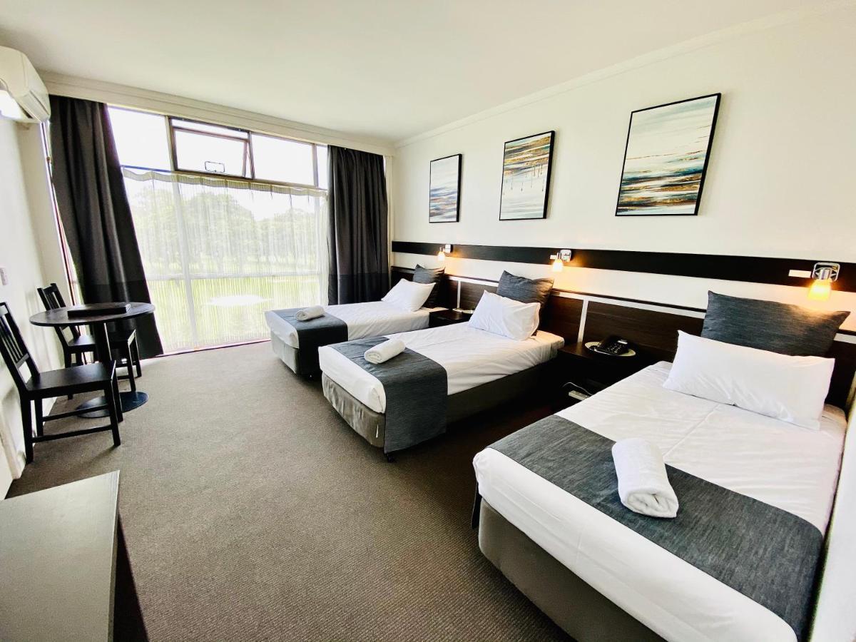 The Select Inn Ryde West Ryde Exteriör bild