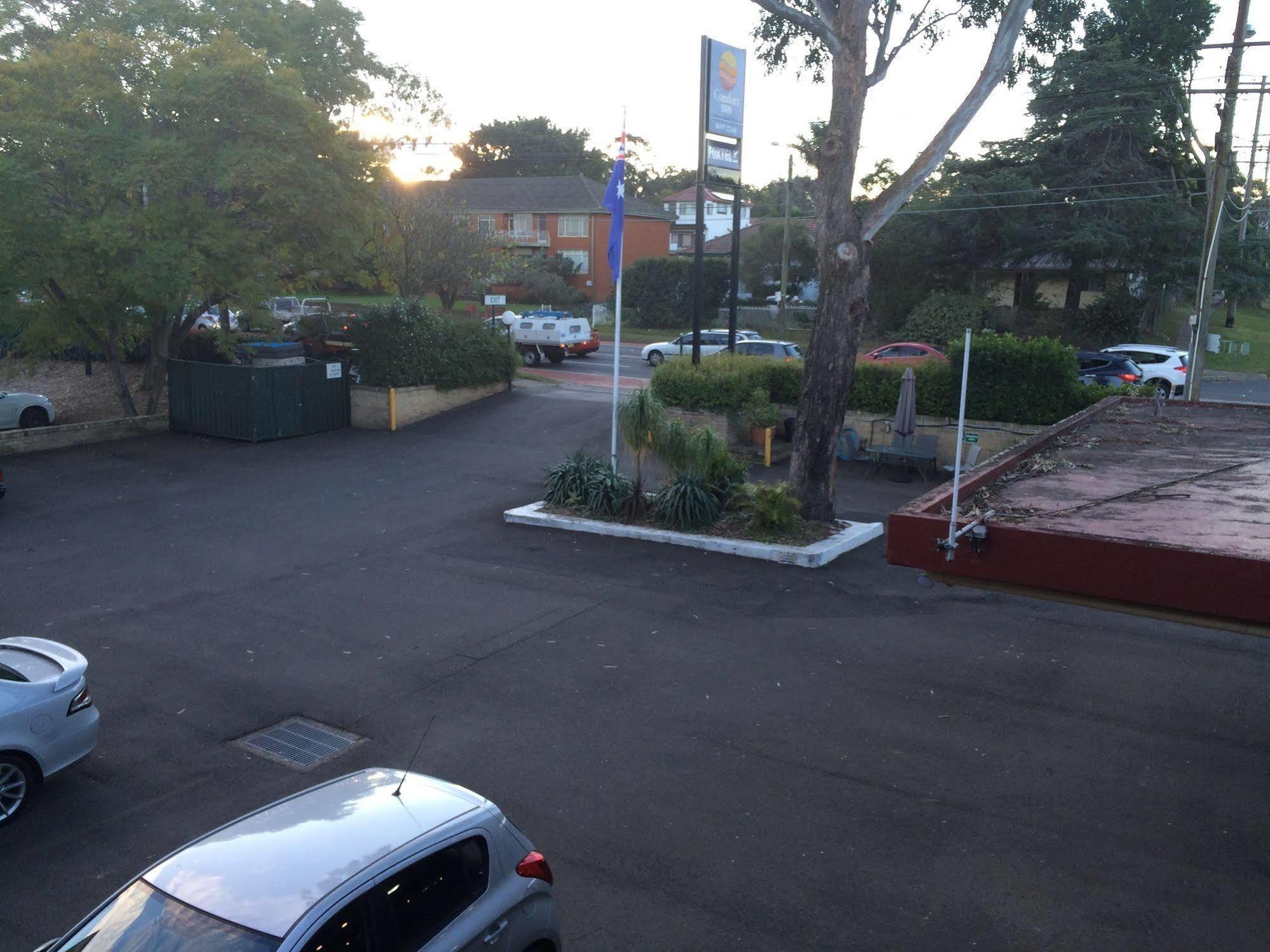 The Select Inn Ryde West Ryde Exteriör bild